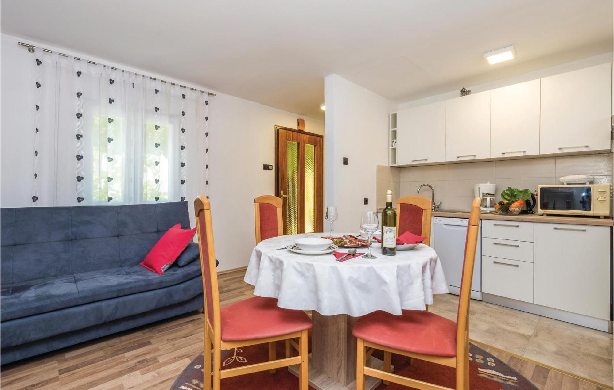 Pet Friendly Home In Rijeka With Wifi Kültér fotó